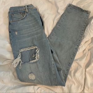 BUTT RIP urban outfitters ripped jeans BDG jeans